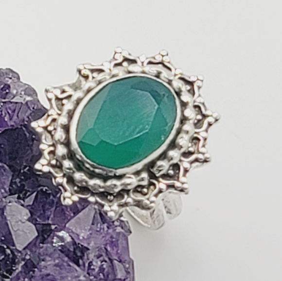 GREEN ONYX CRYSTAL VINTAGE LOOK RING HANDMADE IN STERLING SILVER SZ 7 - Picture 4 of 7